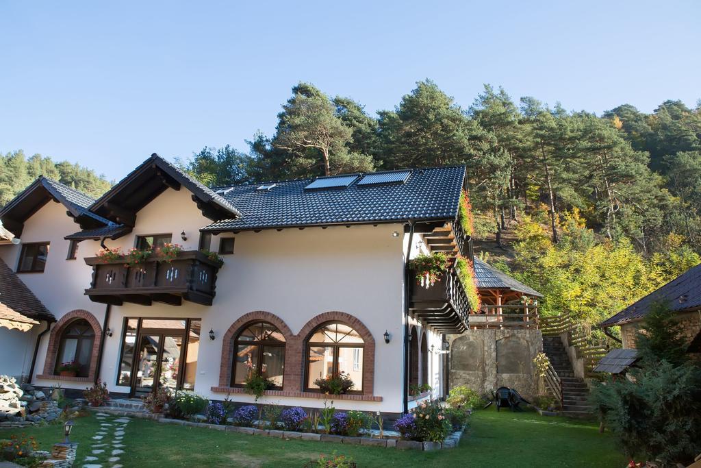 Casa Stefania Hotell Tălmaciu Eksteriør bilde